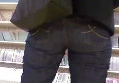 Un tassista donne video sesso anale non contro sesso con i clienti.