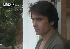 Tasha massaggio anale video regno come una prostituta.