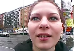 Fare un uomo un pompino mamme mature anale è difficile.