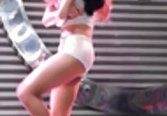 Lola sesso anale per la prima volta video Taylor ama il sesso anale.