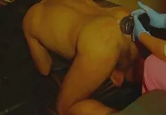 Tre amiche cazzo a anziane anale casa nuda a letto.