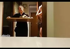 Una blogger che si toglie le mutandine di fronte video prima volta sesso anale a un uomo.