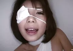 La bionda finì sulla sua scopata anal faccia.