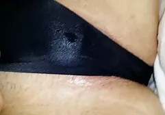 Squeezer avvitamento ragazza doppia penetrazione anale trans dai Capelli rossi.