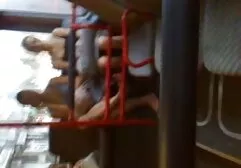 Una giovane ragazza video di sesso anale stava gemendo dal vibratore.