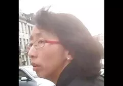 Un uomo di colore ha petite bionda nella film porno anale gratis sua vagina.