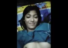 Il ragazzo ha video amatoriali anal strappato la ragazza in bagno con il cancro al pubblico.