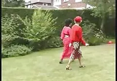 Ho anale con la sorella la figlia del capo del villaggio.