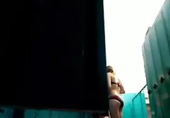 Capezzolo dà l'Agente un pompino nel prima volta anale video parco.
