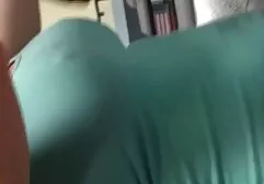 Un paio di sposi scopano sverginamento anale doloroso al casting.